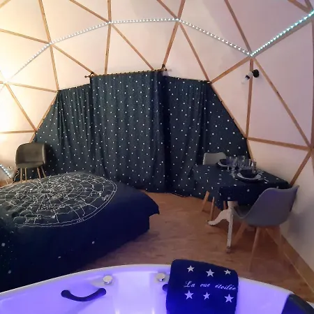 Dome La Vue Etoilee Lyxtält *